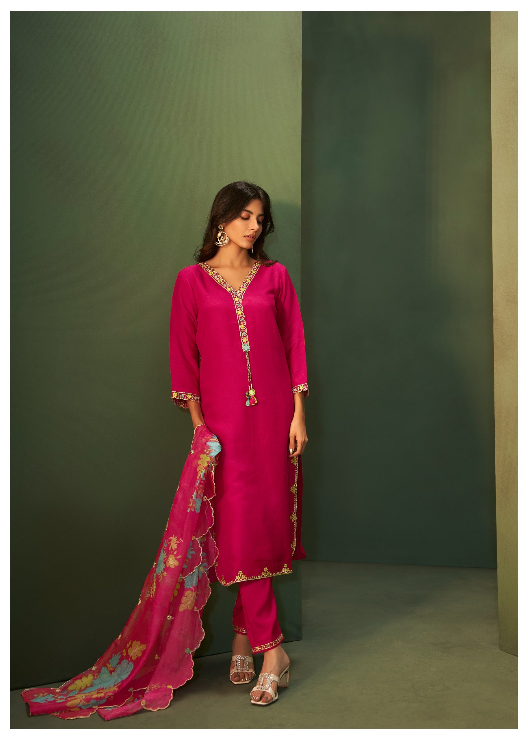 Dola Silk Suit Set With Embroidery