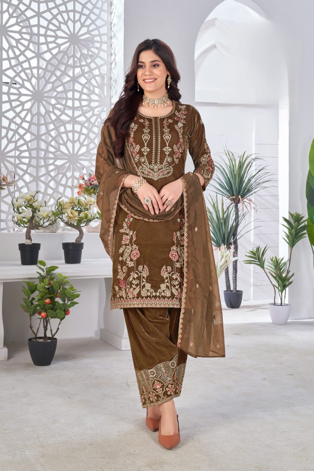 Velvet Punjabi Salwar Suit Set With Embroidery