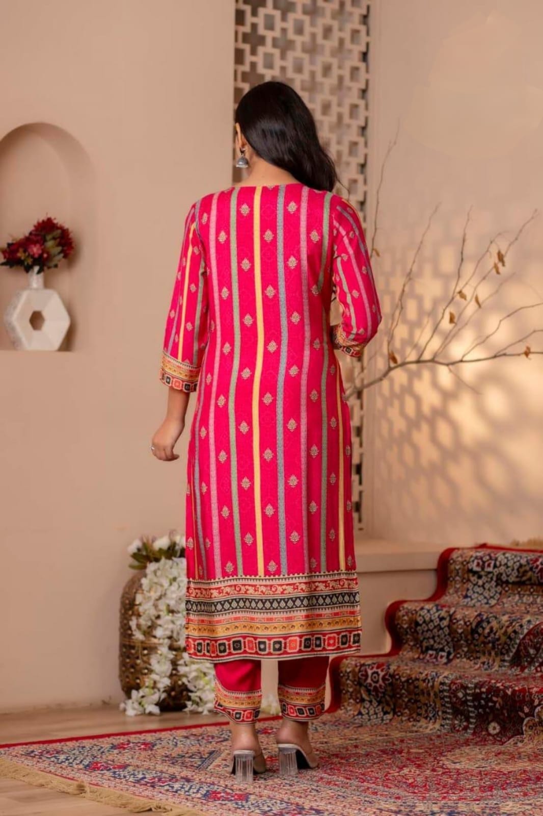 Pure Muslin Pakistani Pattern Suit Set With Sequence & Mirror Work