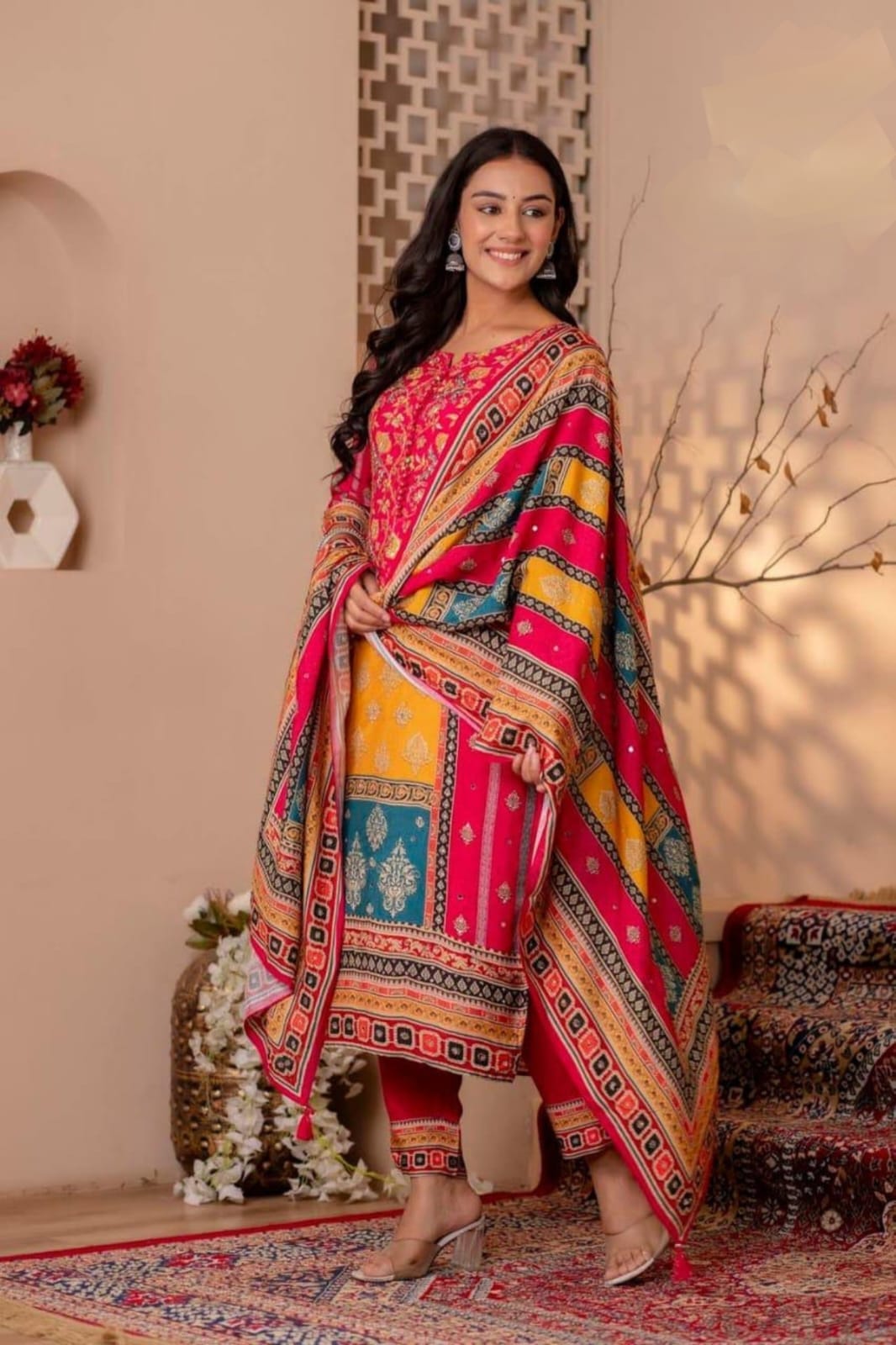 Pure Muslin Pakistani Pattern Suit Set With Sequence & Mirror Work